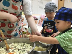 みんなでカレーを作りました！
