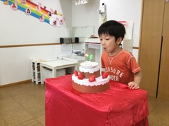 フロンティアキッズ ブログ記事 9月のお誕生会！のイメージサムネイル画像