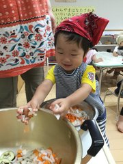 フロンティアキッズ ブログ記事 夏野菜カレーを作りました！のイメージサムネイル画像