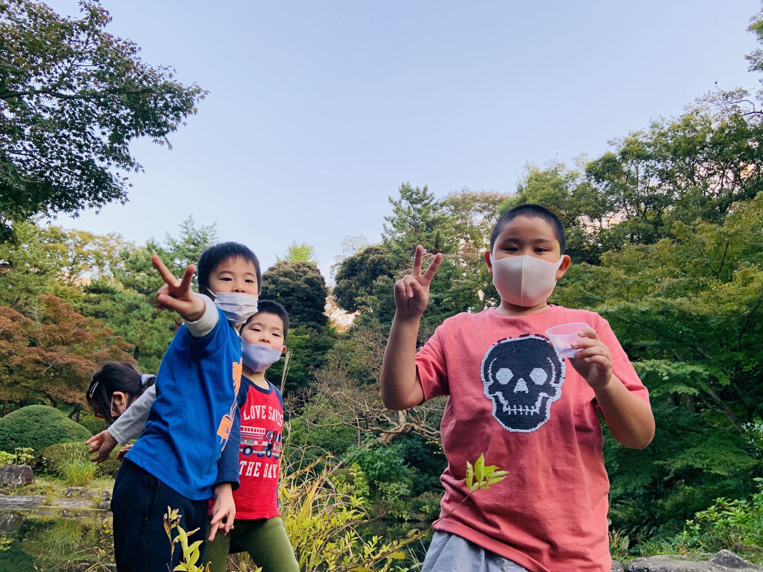 フロンティアキッズ ブログ記事 🍁ある日の外遊び🍁のイメージサムネイル画像