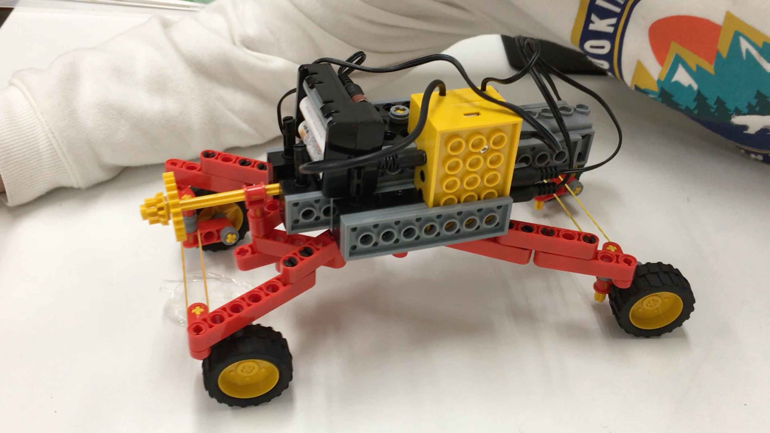 お知らせ 【ロボット教室】動力の伝導を学ぶのイメージサムネイル画像