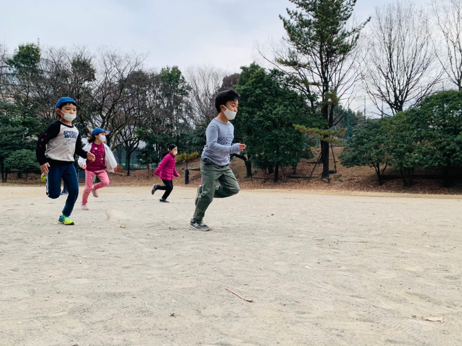 フロンティアキッズ ブログ記事 ⚽スポーツデイ🏀のイメージサムネイル画像
