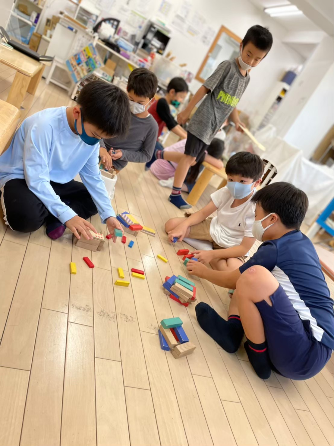 フロンティアキッズ ブログ記事 保護中: 5月ニュースター＆5月おやつスケジュールについてのイメージサムネイル画像