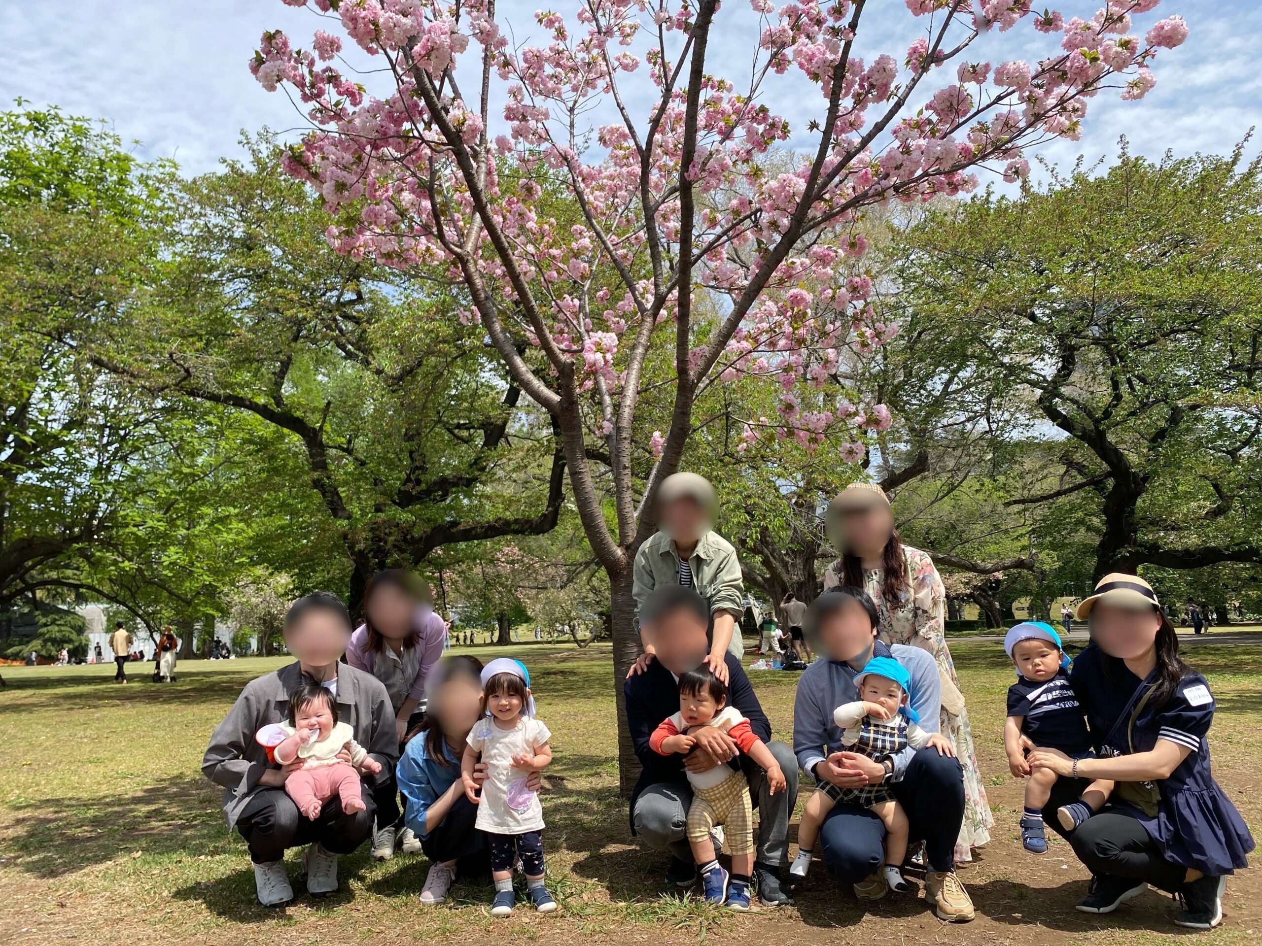 フロンティアキッズ ブログ記事 🌸親子ピクニック🌸のイメージサムネイル画像