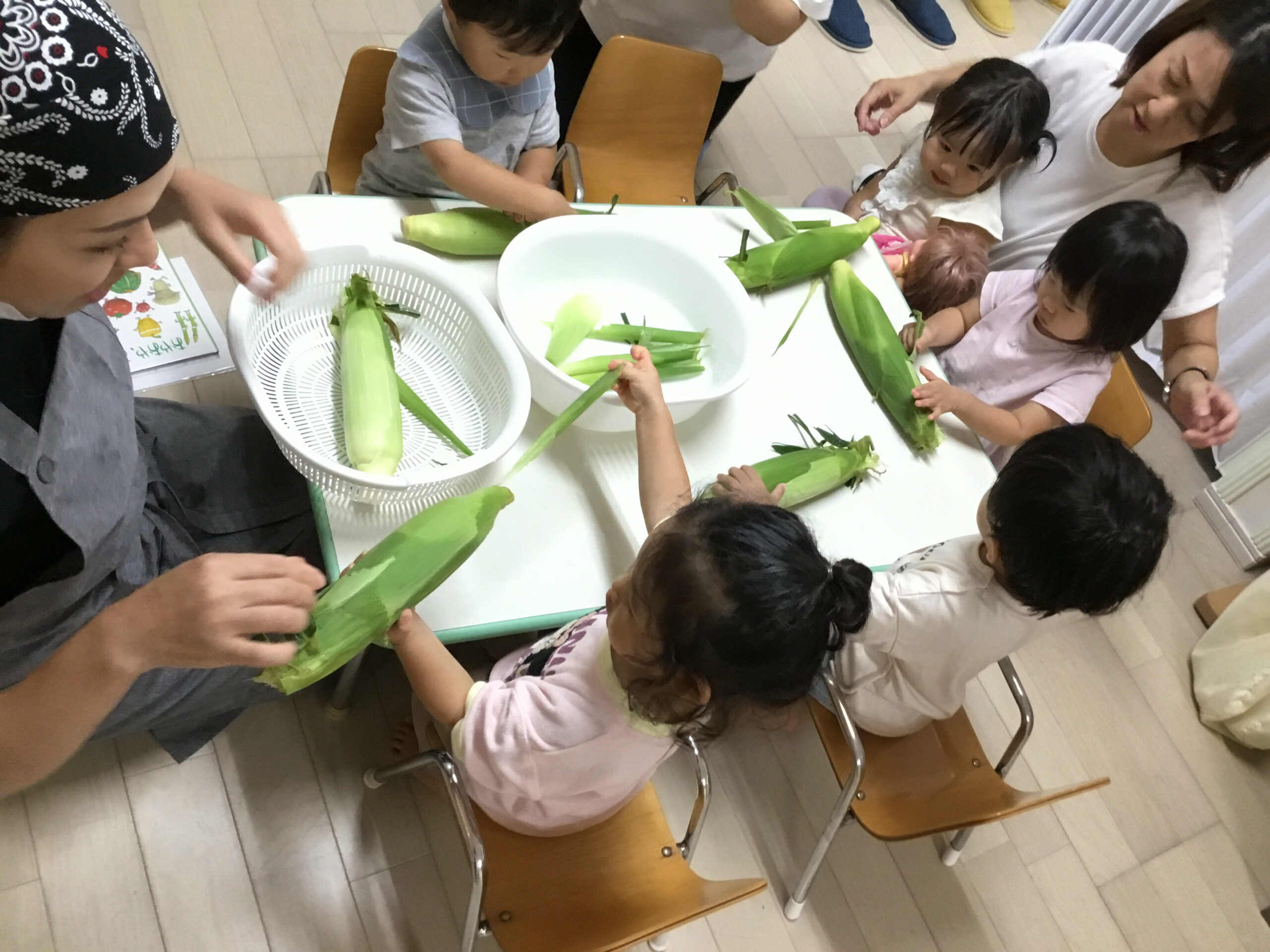フロンティアキッズ ブログ記事 つき組さんの食育活動のイメージサムネイル画像