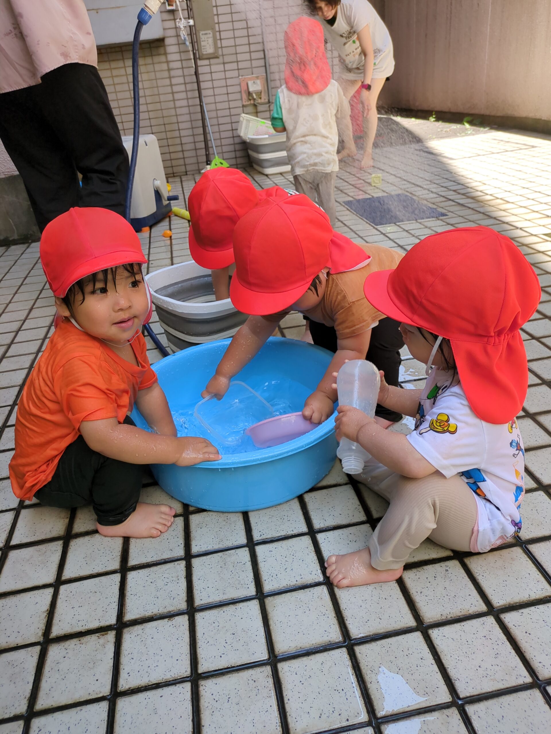 水遊びが始まりました！