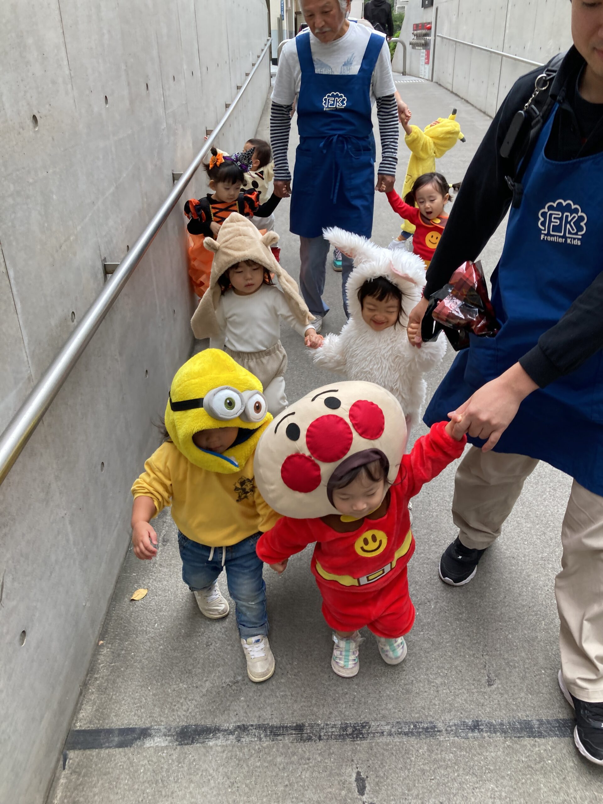 フロンティアキッズ ブログ記事 ハロウィンの会のイメージサムネイル画像