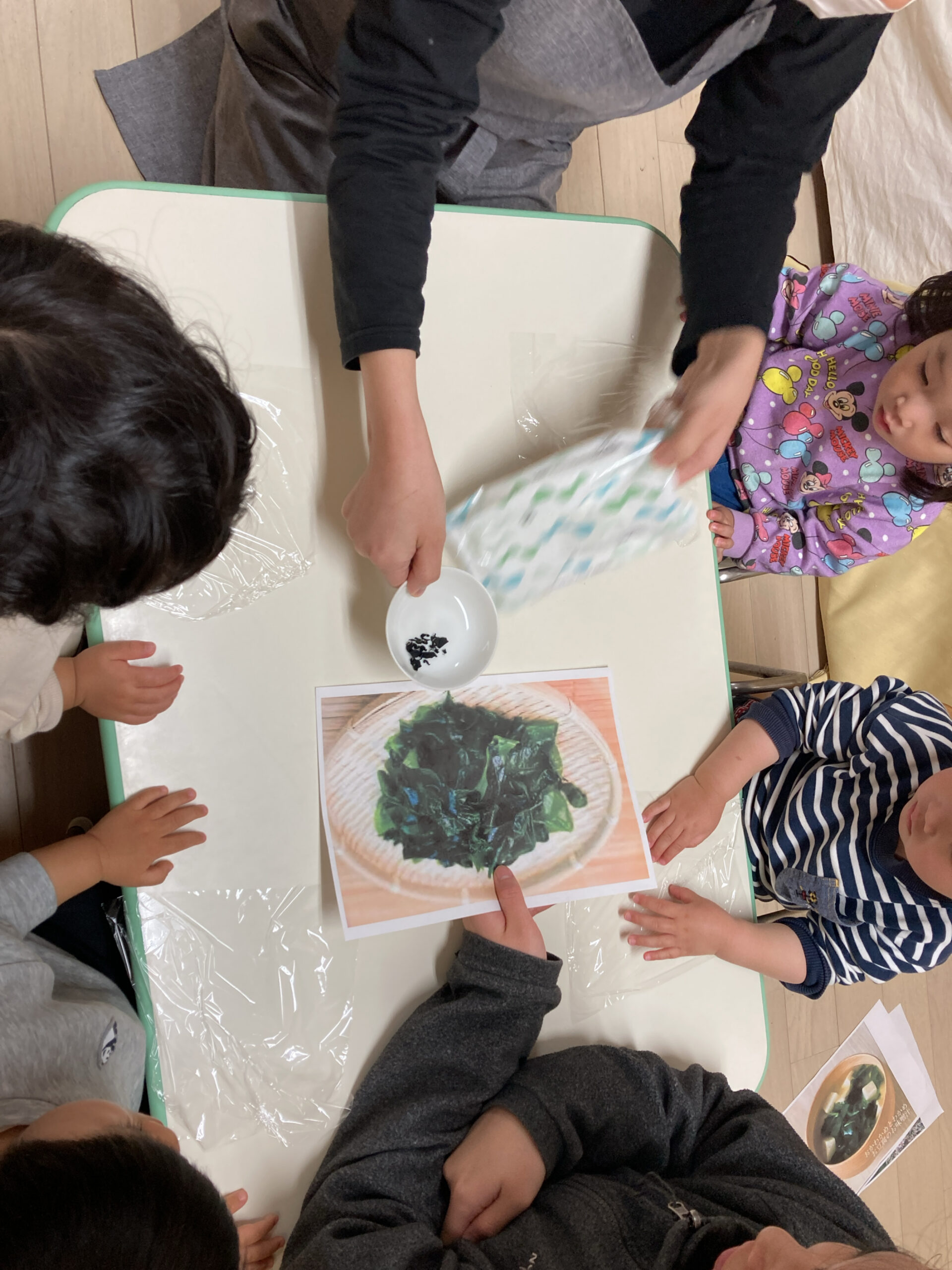 フロンティアキッズ ブログ記事 つき組の食育活動のイメージサムネイル画像